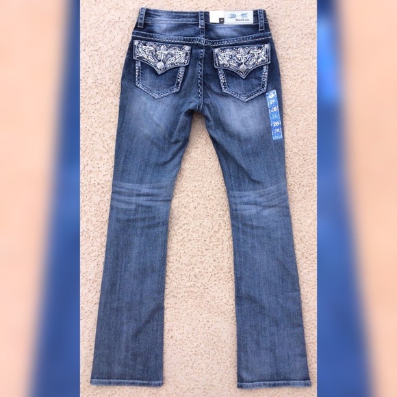 NWT Grace in LA Mid Faux Flap Easy Bootcut Jean - Picture 2 of 6